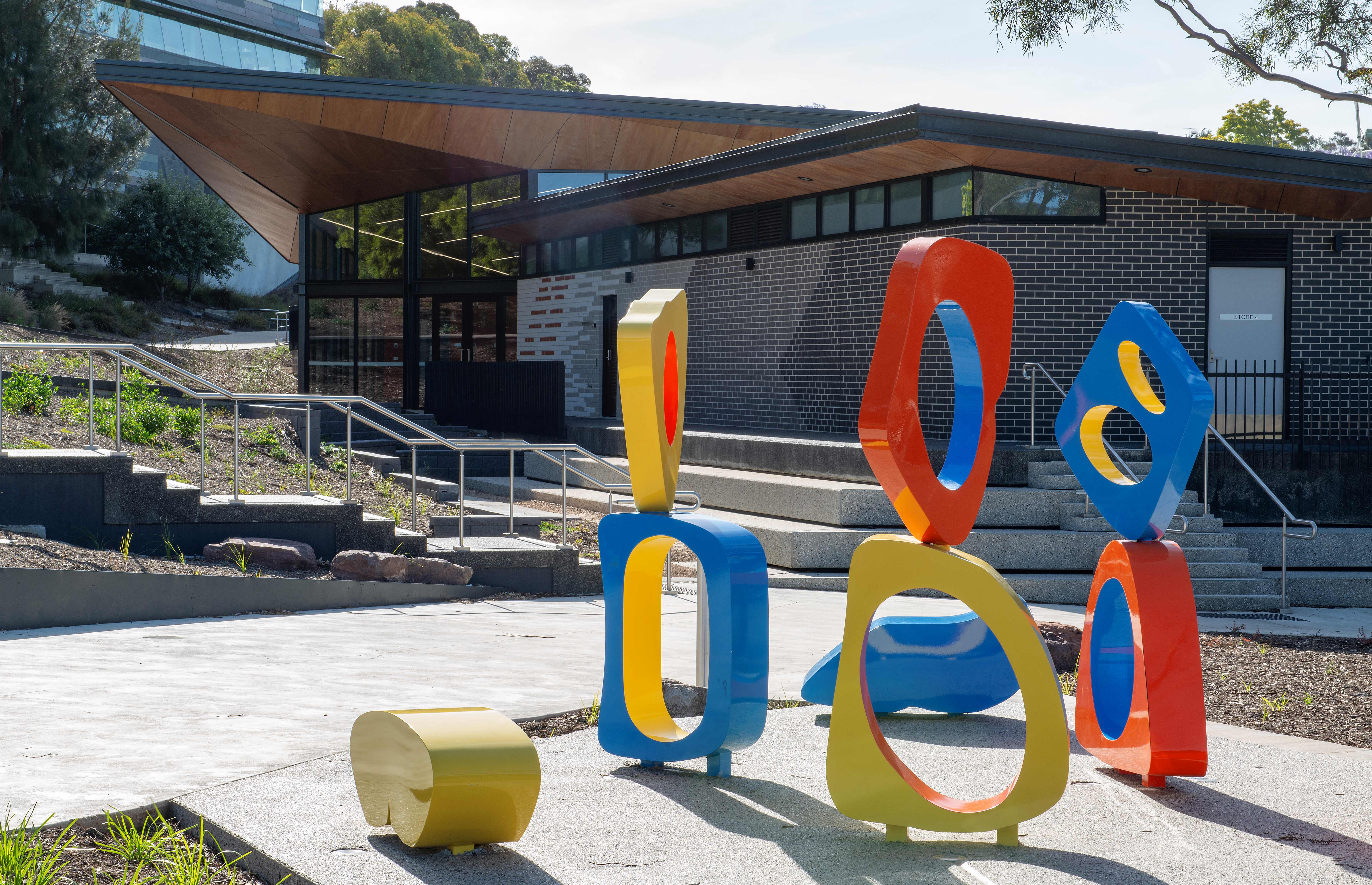 Please upload one image to be used for promotional purposes that best represents your submission