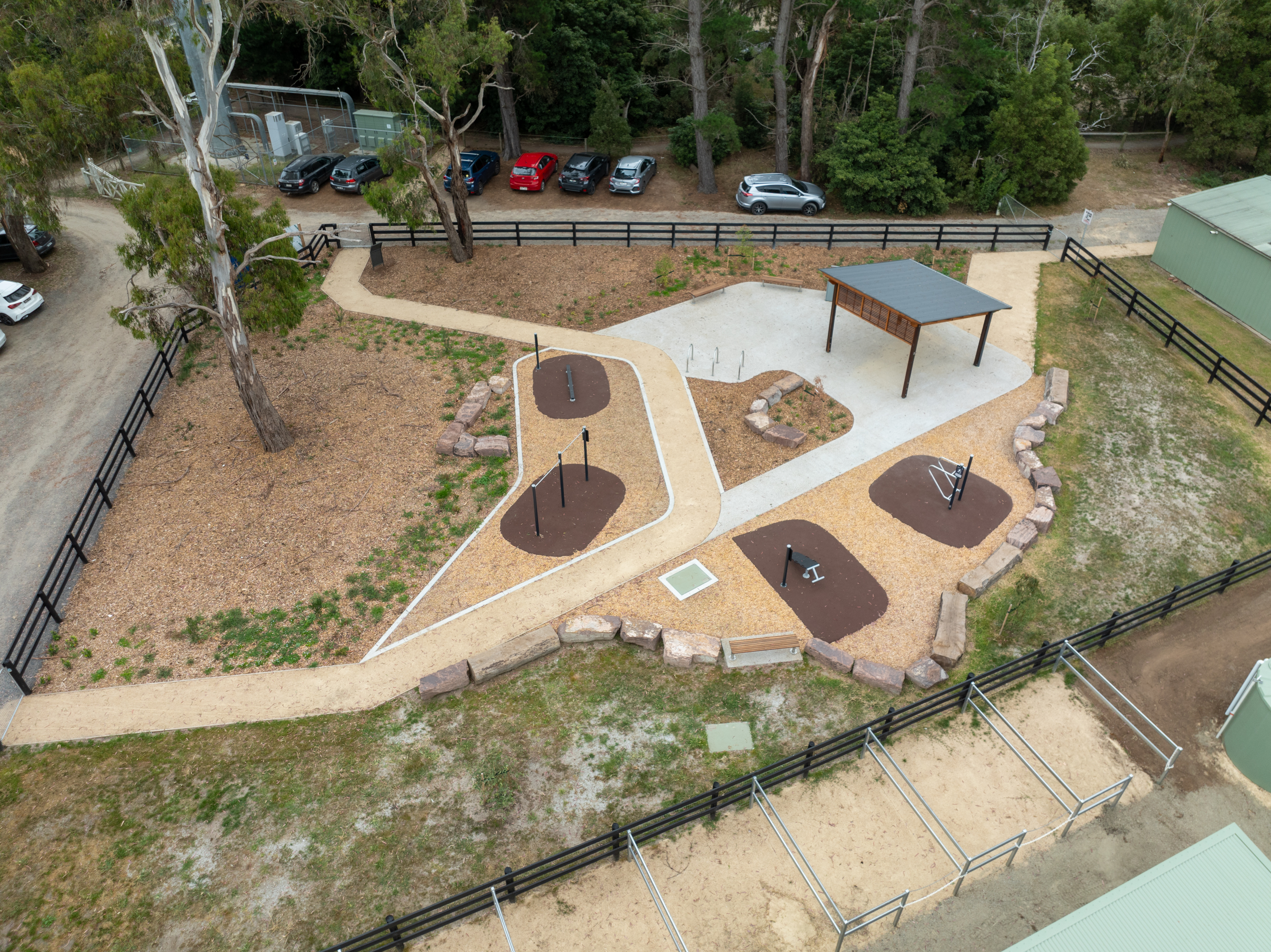 Please upload one image to be used for promotional purposes that best represents your submission