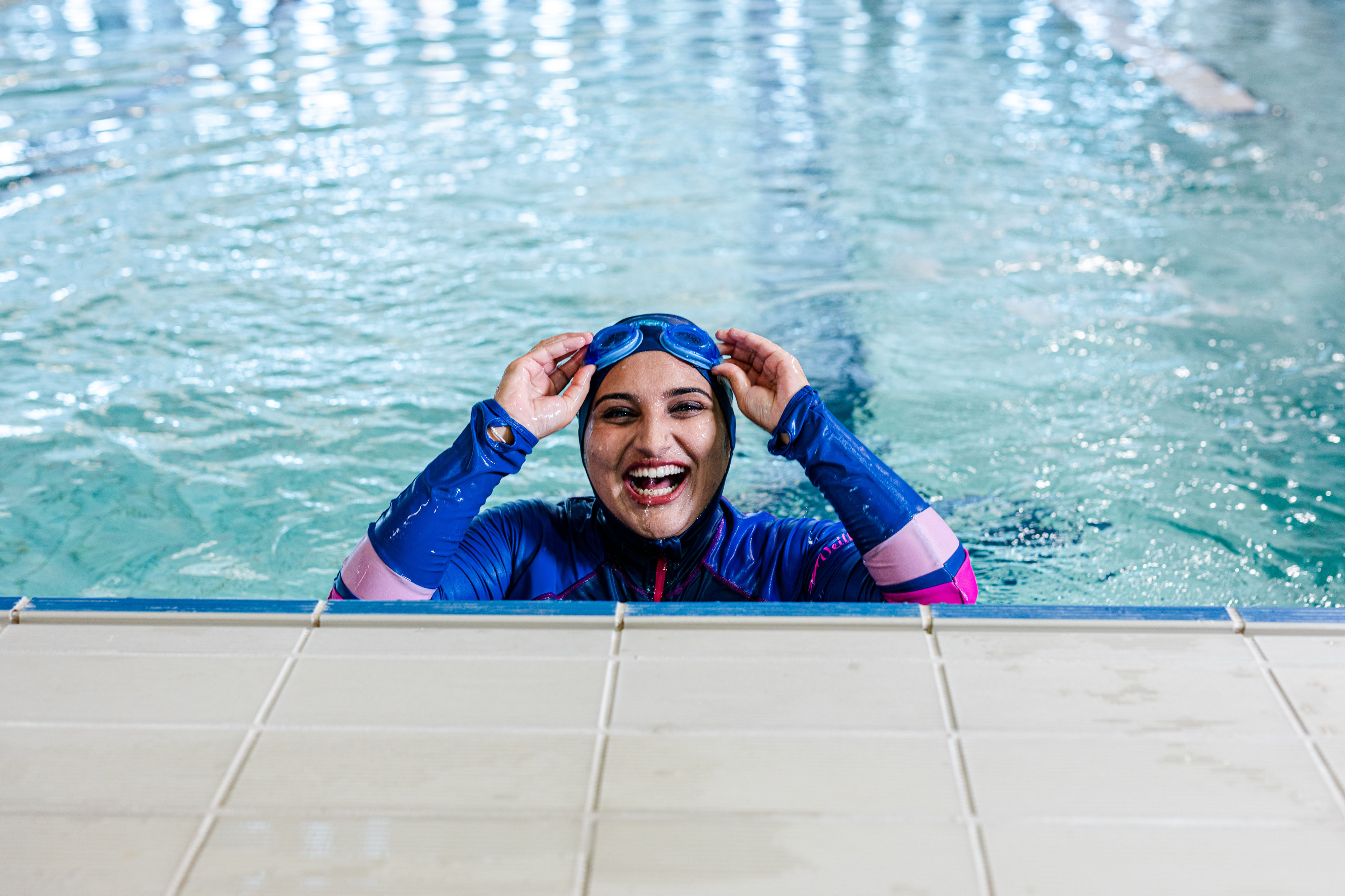 Please upload one image to be used for promotional purposes that best represents your submission