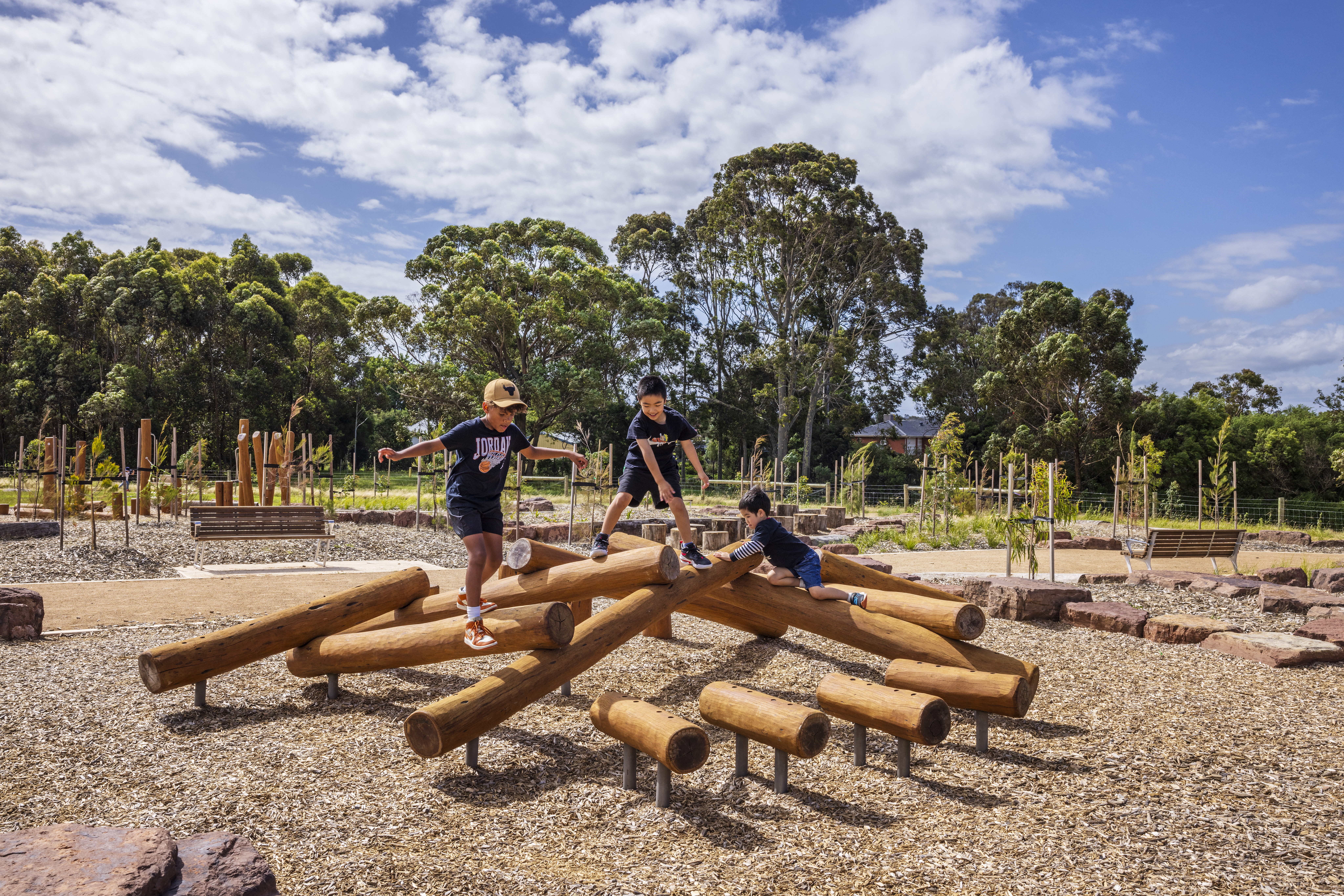 Please upload one image to be used for promotional purposes that best represents your submission