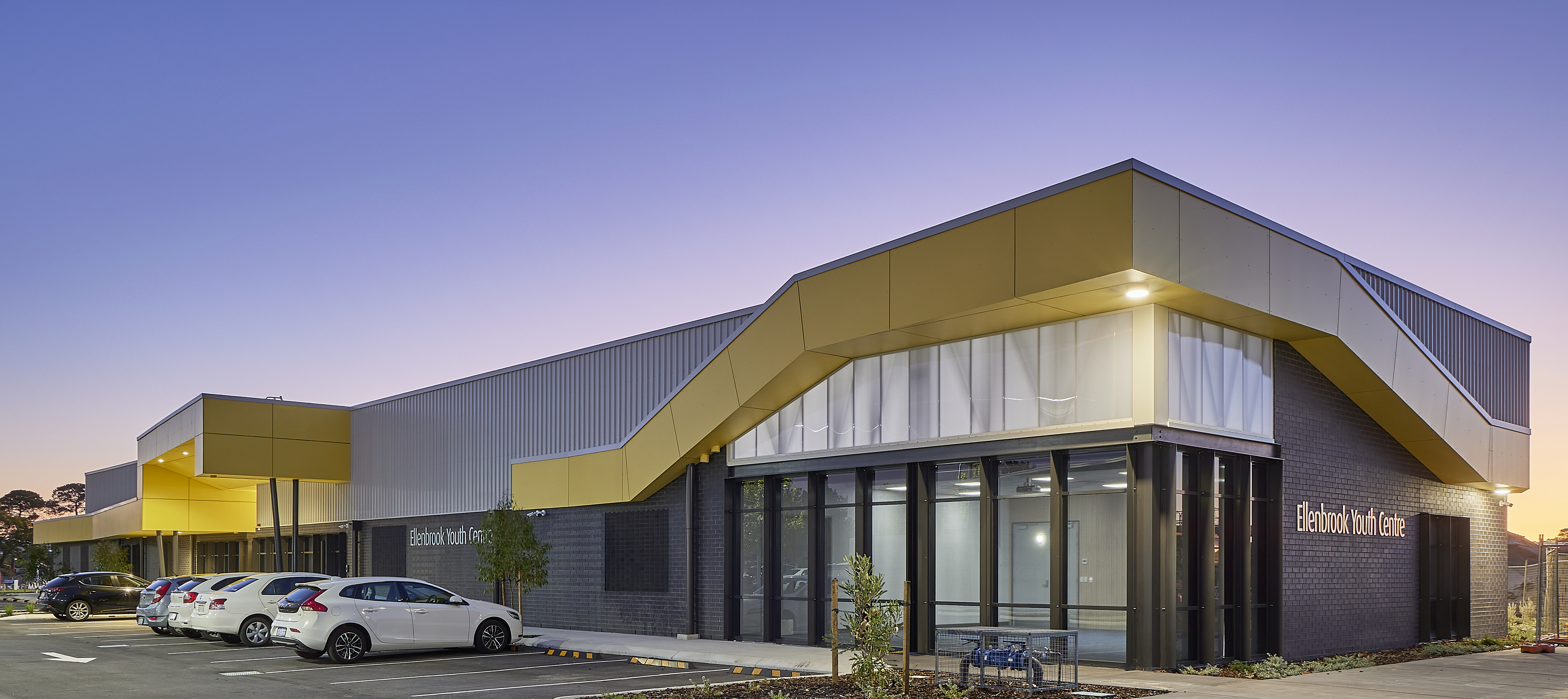 Please upload one image to be used for promotional purposes that best represents your submission