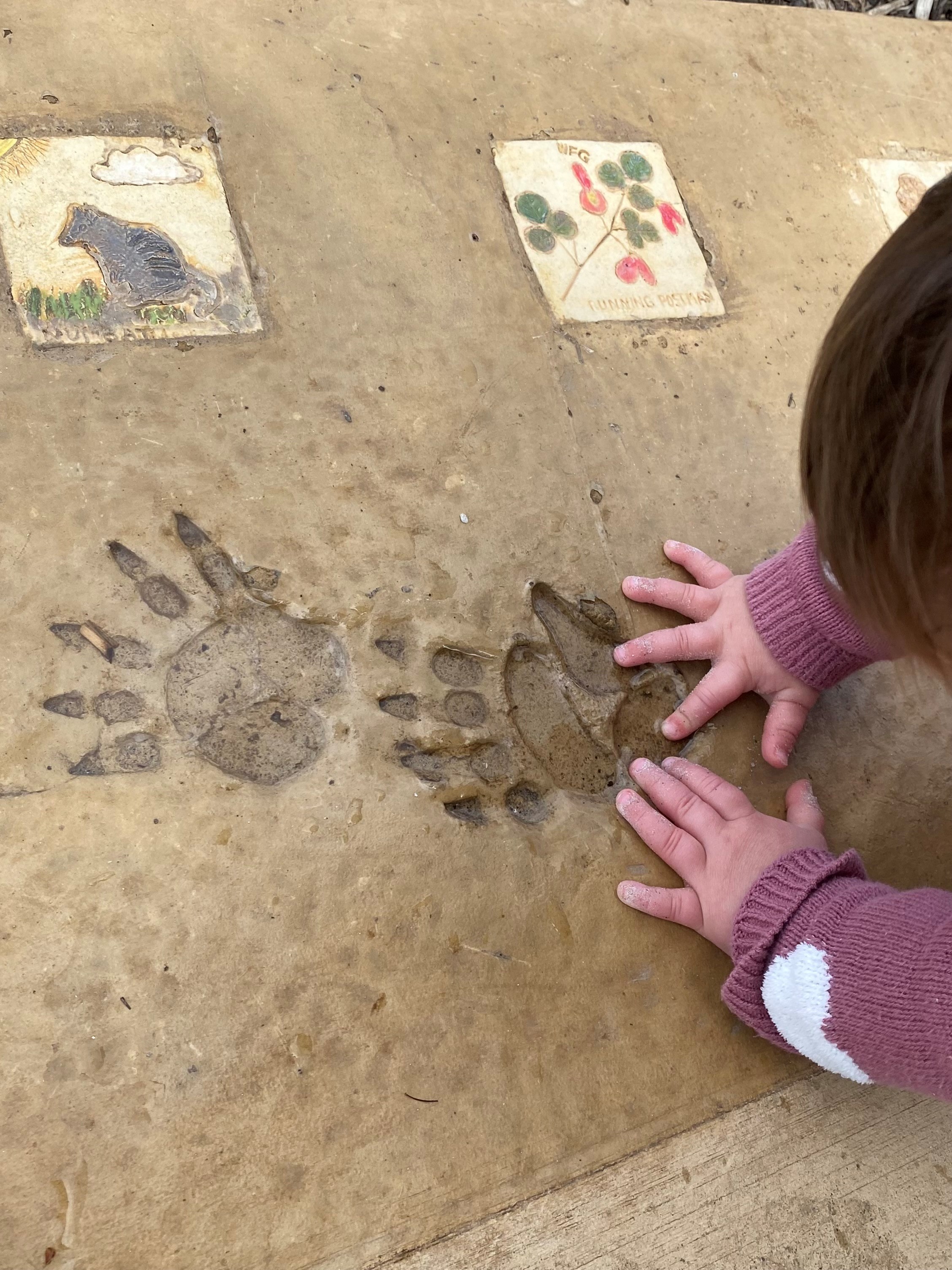 Please upload one image to be used for promotional purposes that best represents your submission