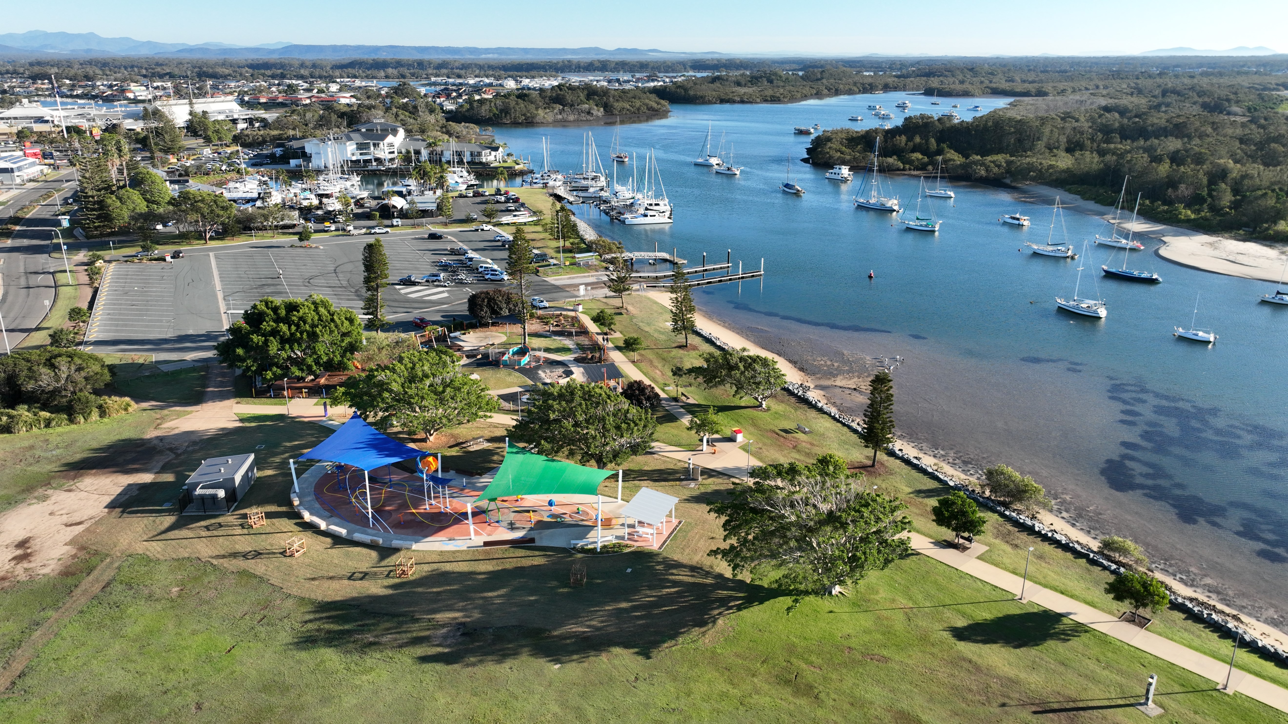 Please upload one image to be used for promotional purposes that best represents your submission