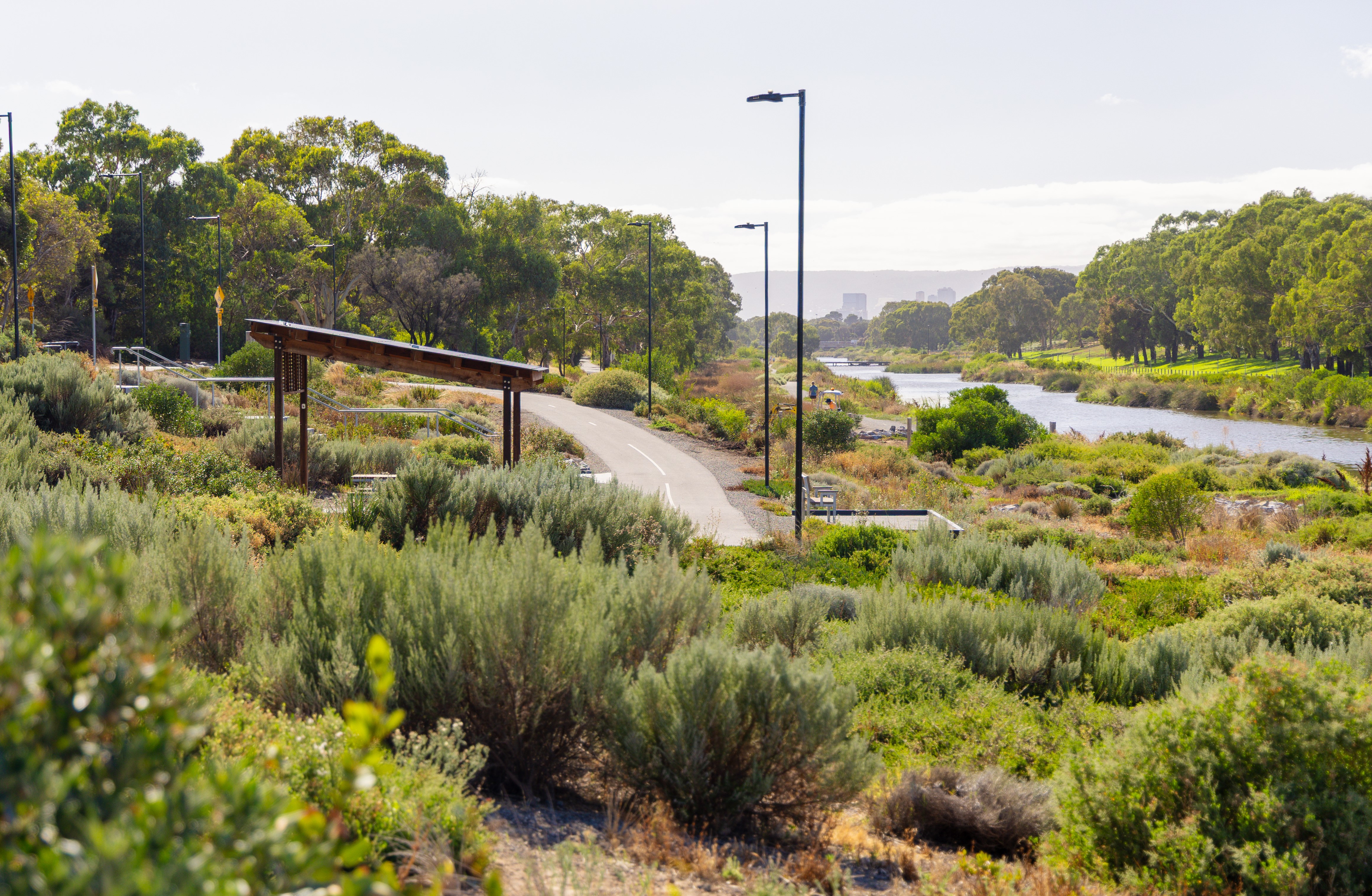 Please upload one image to be used for promotional purposes that best represents your submission