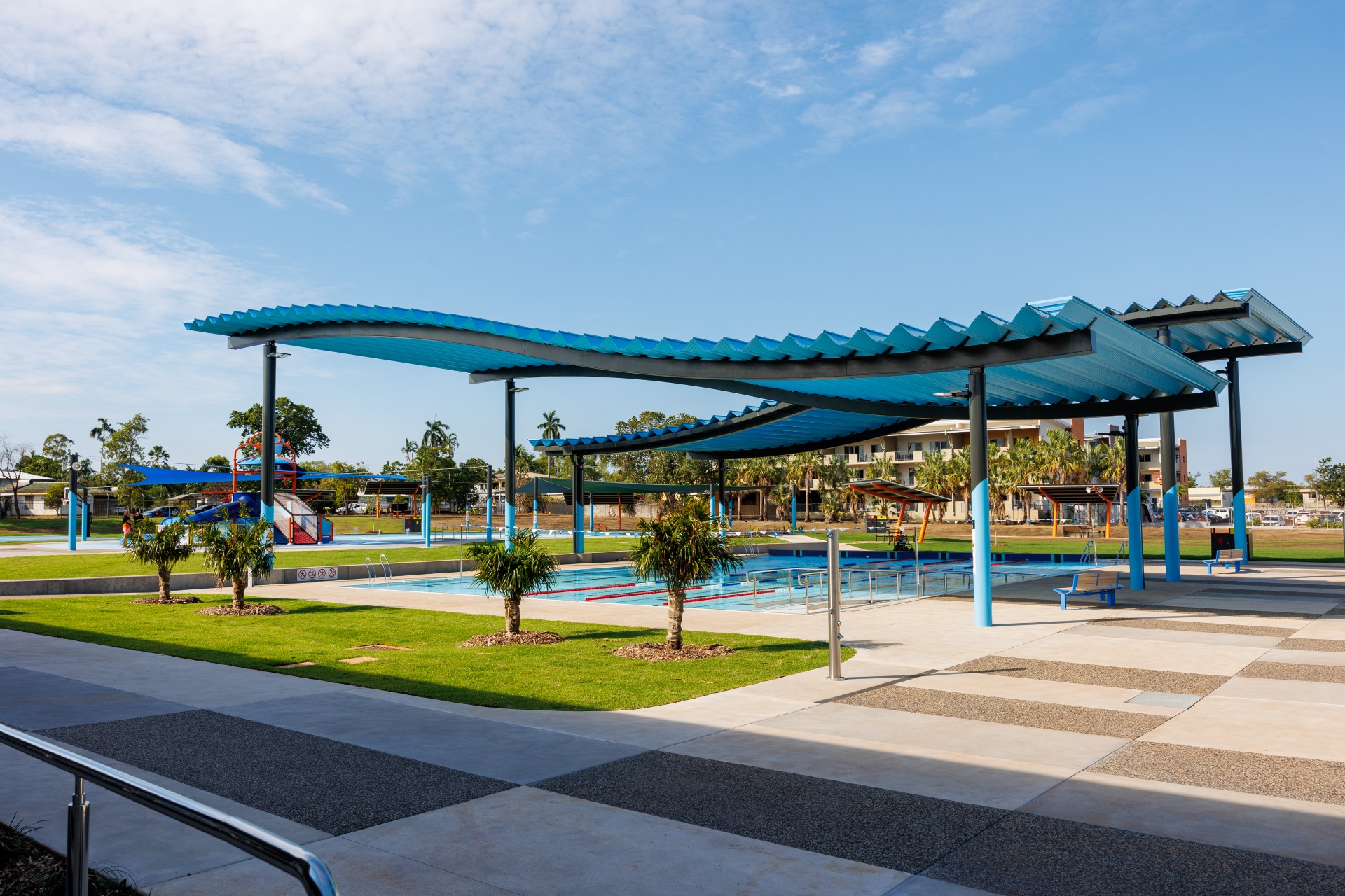 Please upload one image to be used for promotional purposes that best represents your submission