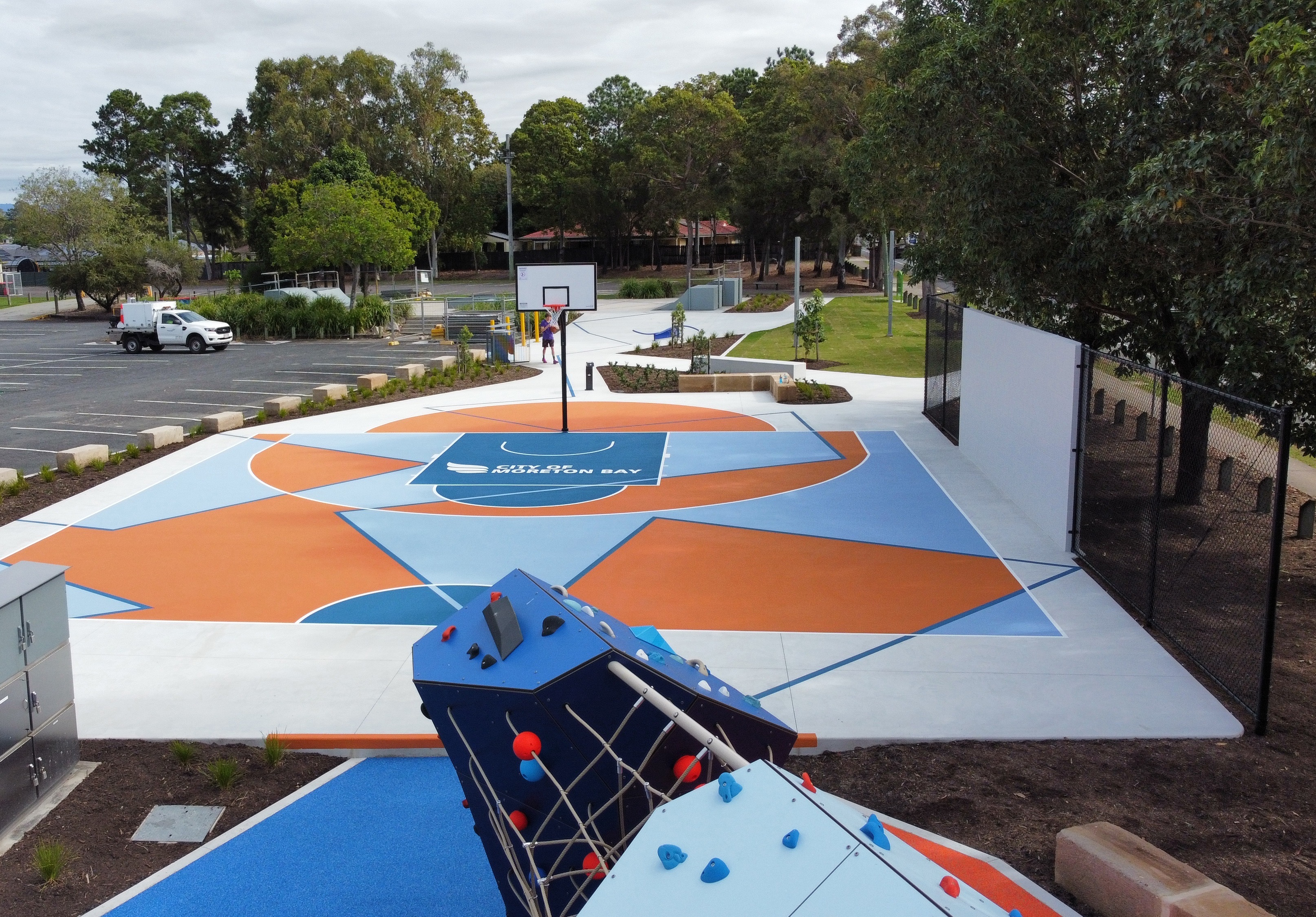 Please upload one image to be used for promotional purposes that best represents your submission