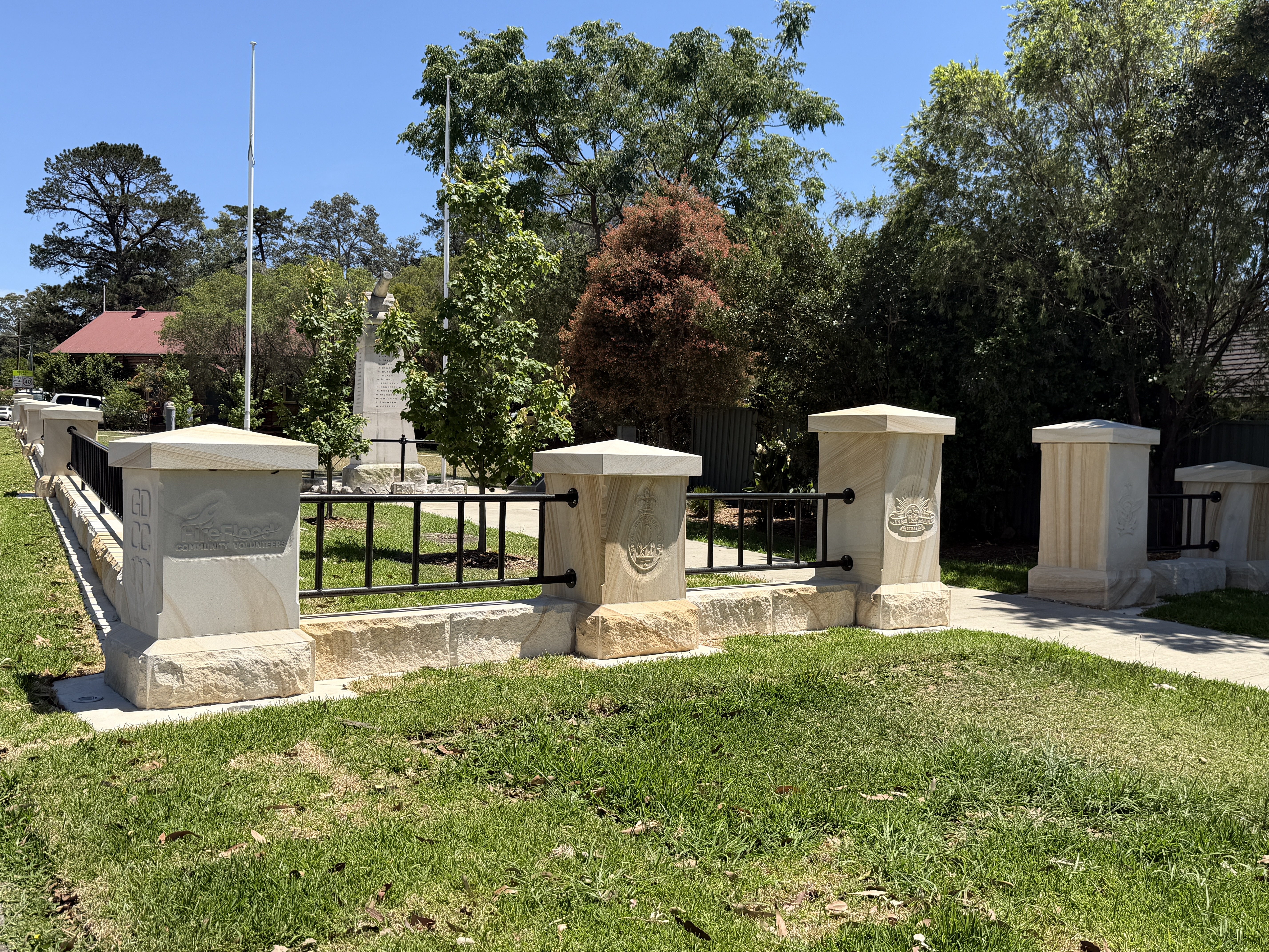 Please upload one image to be used for promotional purposes that best represents your submission