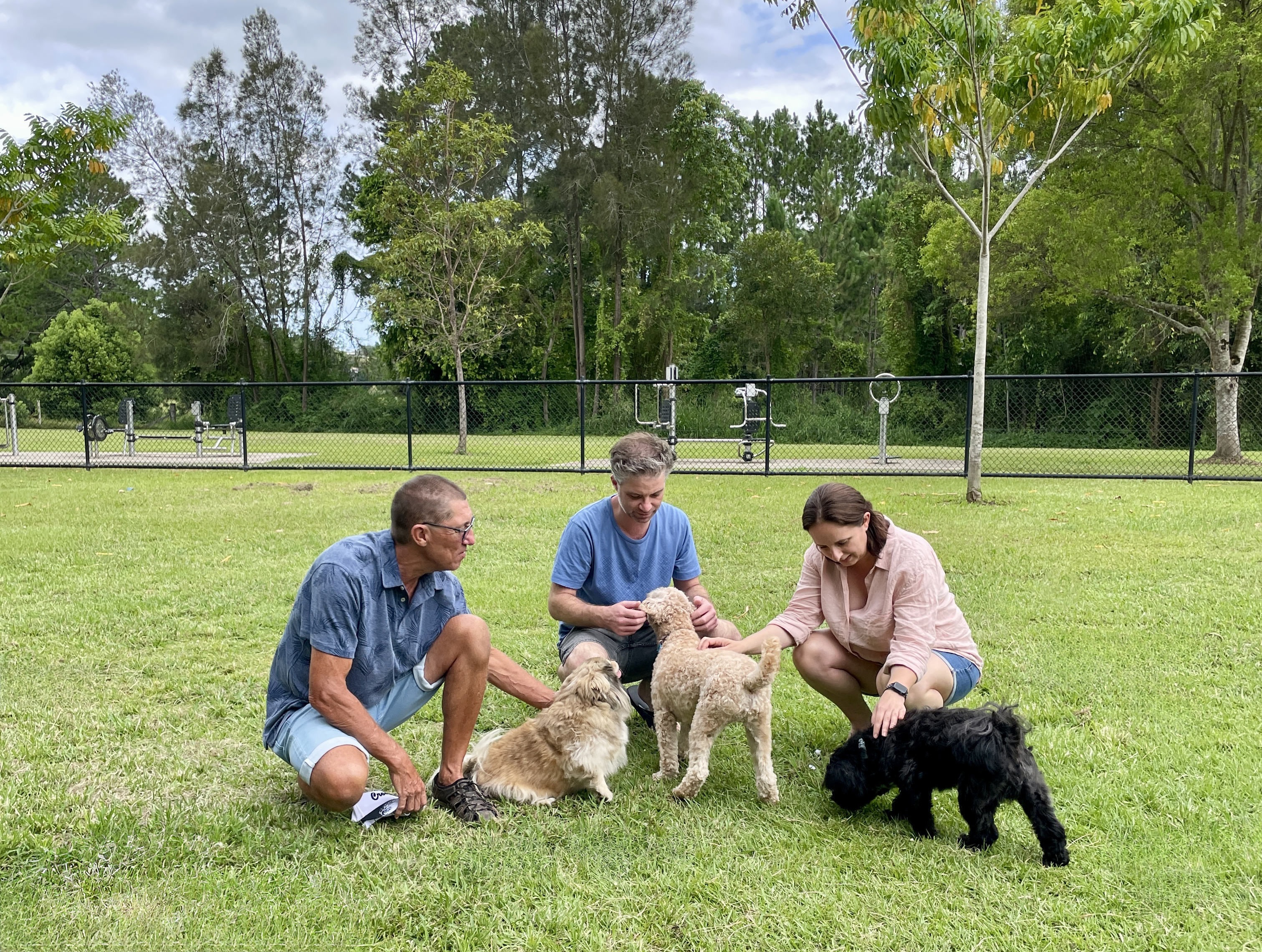 Please upload one image to be used for promotional purposes that best represents your submission